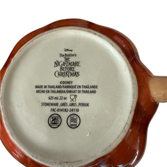 Disney Tim Burton Nightmare Before Christmas 22 ounce Jack o Lantern Pumpkin Mug - Picture 3 of 7